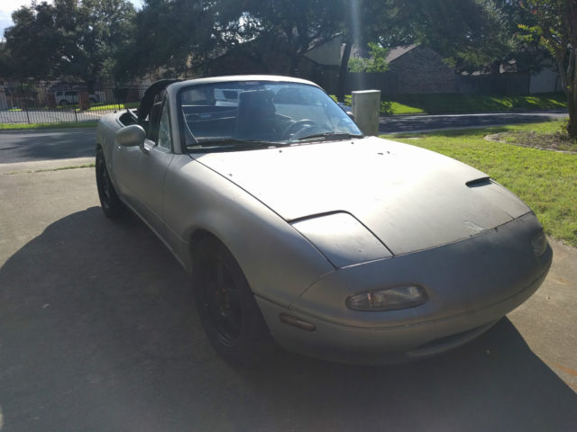 1991 Mazda MX-5 Miata Base Convertible 2-Door