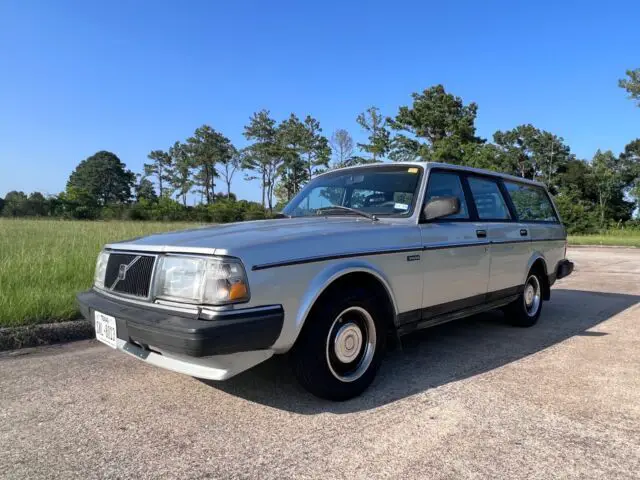 1991 Volvo 240 BASE