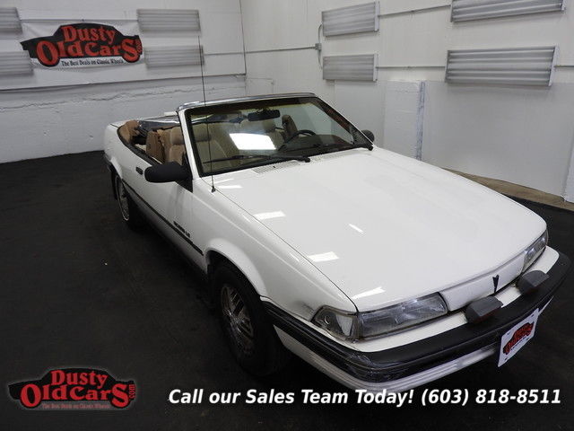 1991 Pontiac Sunbird LE