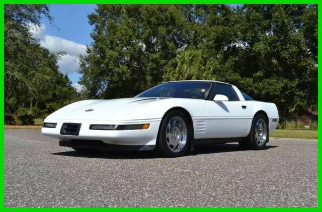 1991 Chevrolet Corvette Code 10 Arctic White exterior