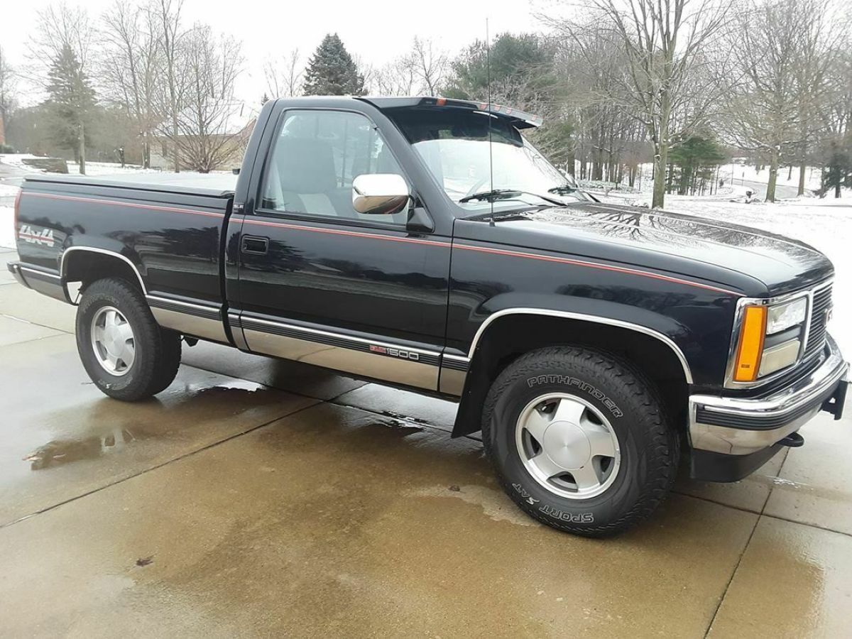 1992 GMC Sierra 1500 41 ONYX BLACK