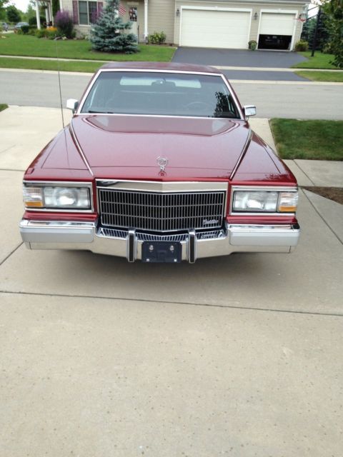 1992 Cadillac Brougham