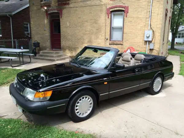 1992 Saab 900