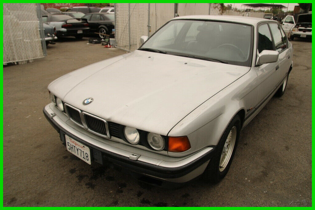 1992 BMW 7-Series 750iL