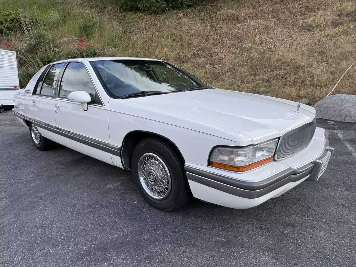 1992 Buick Roadmaster LIMITED