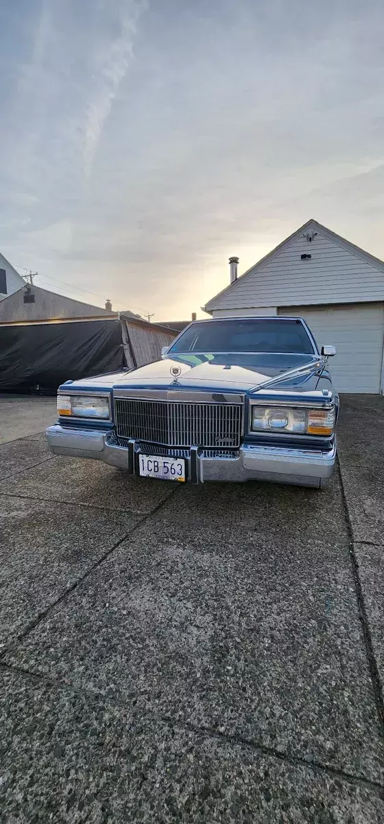 1992 Cadillac Brougham