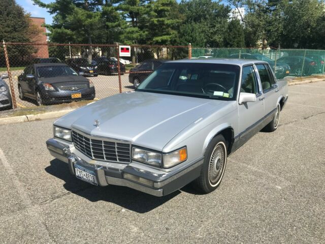 1992 Cadillac DeVille leather