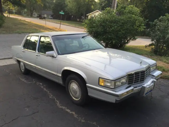 1992 Cadillac Fleetwood Brougham