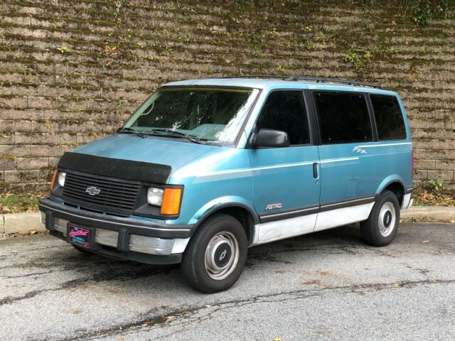 1992 Chevrolet Astro