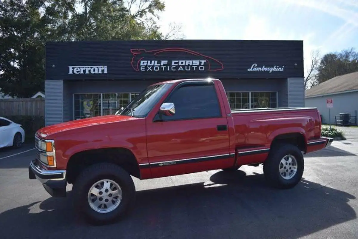 1992 Chevrolet C/K Pickup 1500 C1500 Silverado 2dr Standard Cab Stepside SB