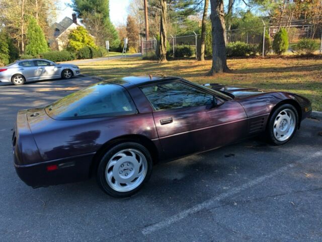 1992 Chevrolet Corvette Coupe with Removable Roof