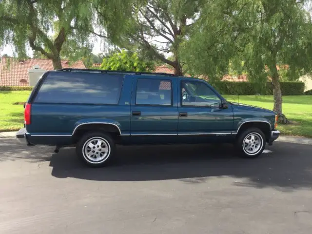 1992 Chevrolet Suburban Silverado