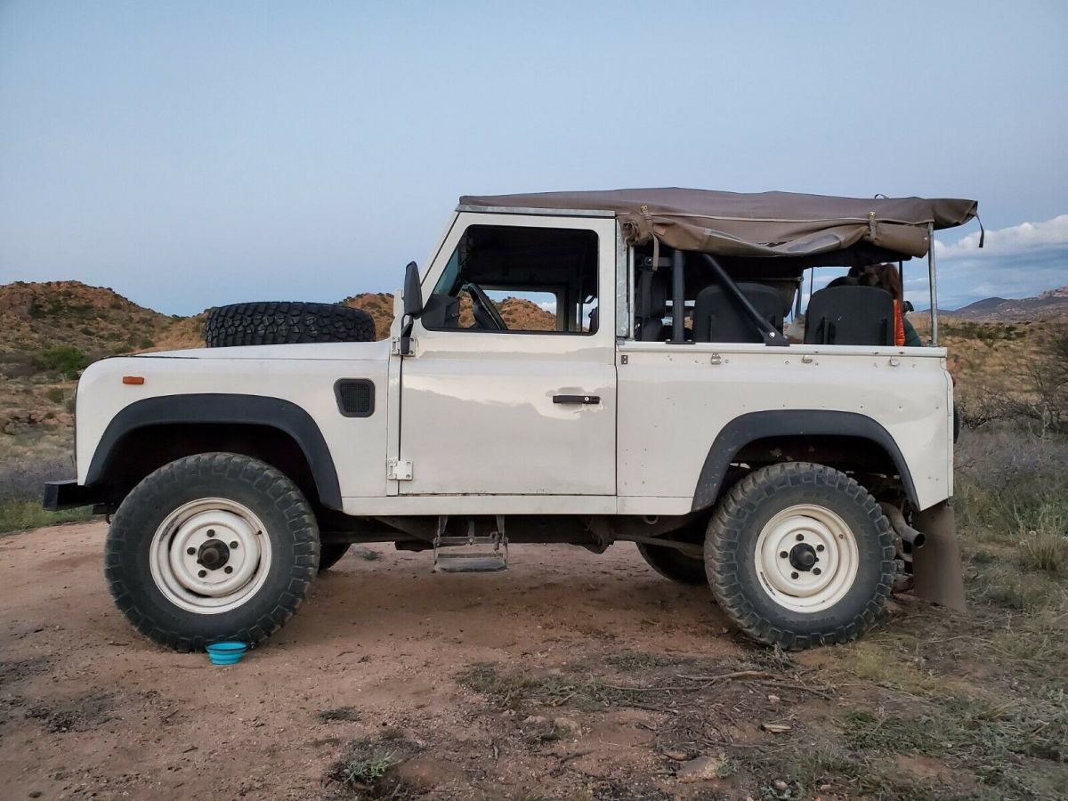 1992 Land Rover Defender