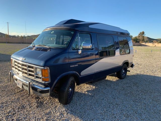 1992 Dodge Ram Van