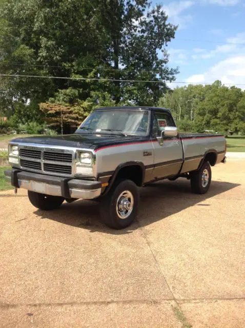 1992 Dodge Ram 2500 Black