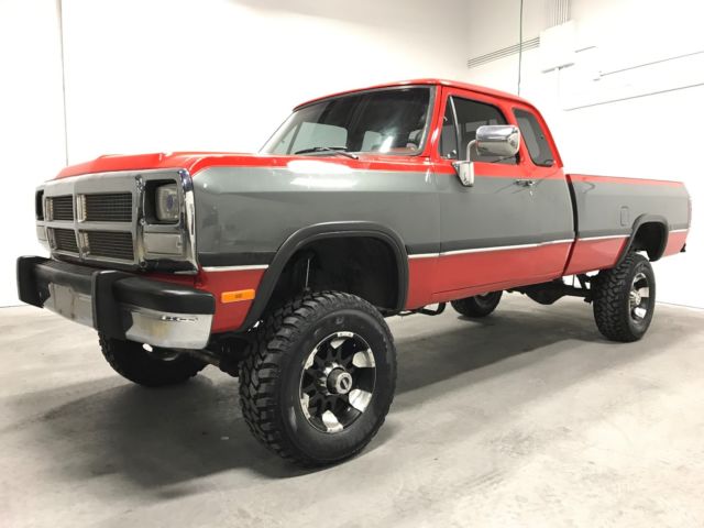 1992 Dodge Ram 2500 LE 2dr 4WD Extended Cab LB