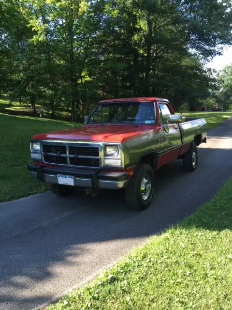 1992 Dodge Ram 2500 LE