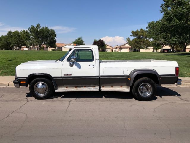 1992 Dodge Ram 3500 D-350 LE