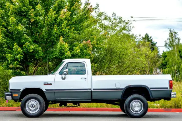 1992 Dodge Ram 2500 5.9L CUMMINS ~ 4X4 ~ FIRST GEN ~ 12-VALVE ~