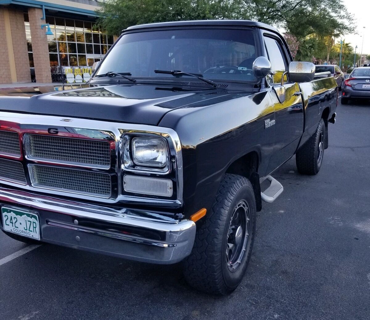 1992 Dodge Ram 2500 W200