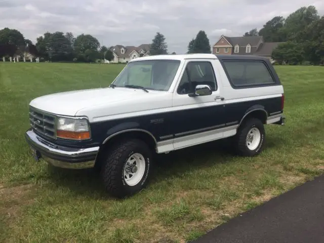 1992 Ford Bronco XLT