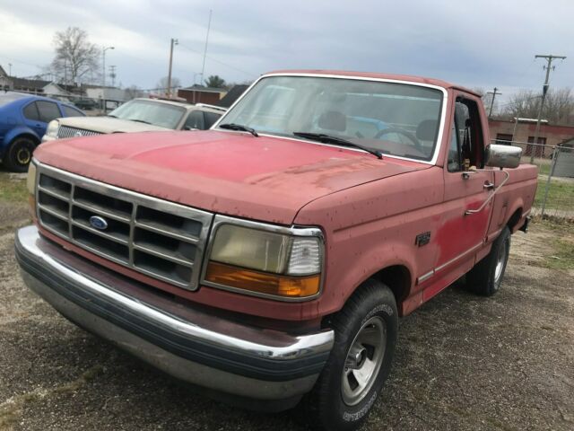 1992 Ford F-150 Short Bed 2WD