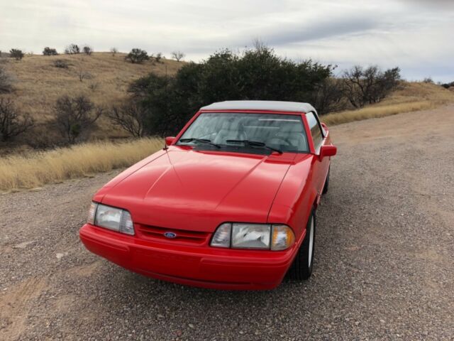 1992 Ford Mustang Summer Edition