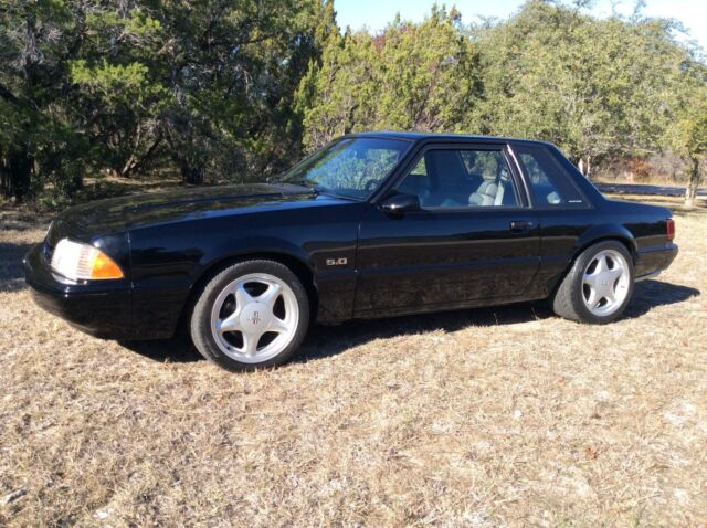 1992 Ford Mustang LX