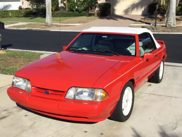 1992 Ford Mustang LX 5.0L SUMMERTIME EDITION