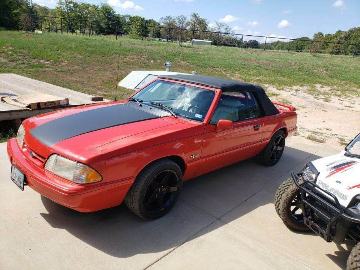 1992 Ford Mustang