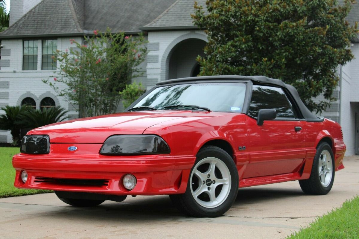 1992 Ford Mustang 5.0L GT CONVERTIBLE