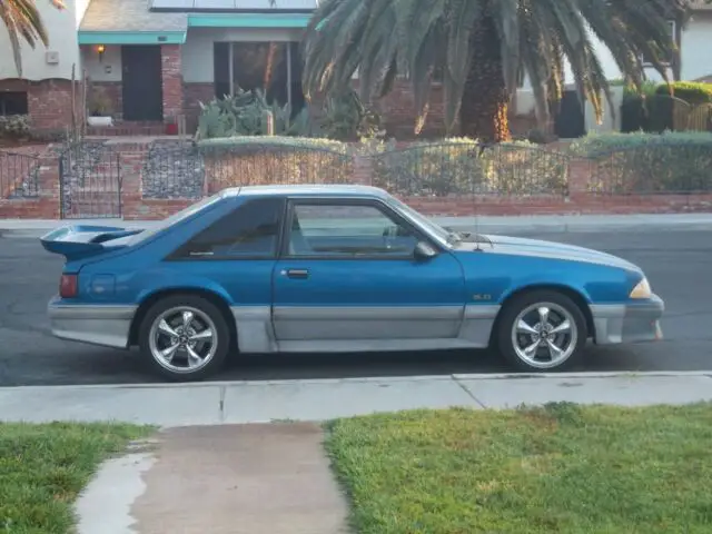 1992 Ford Mustang GT