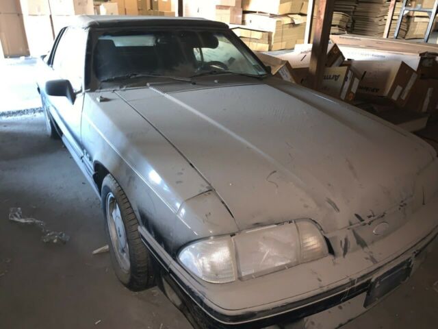 1992 Ford Mustang