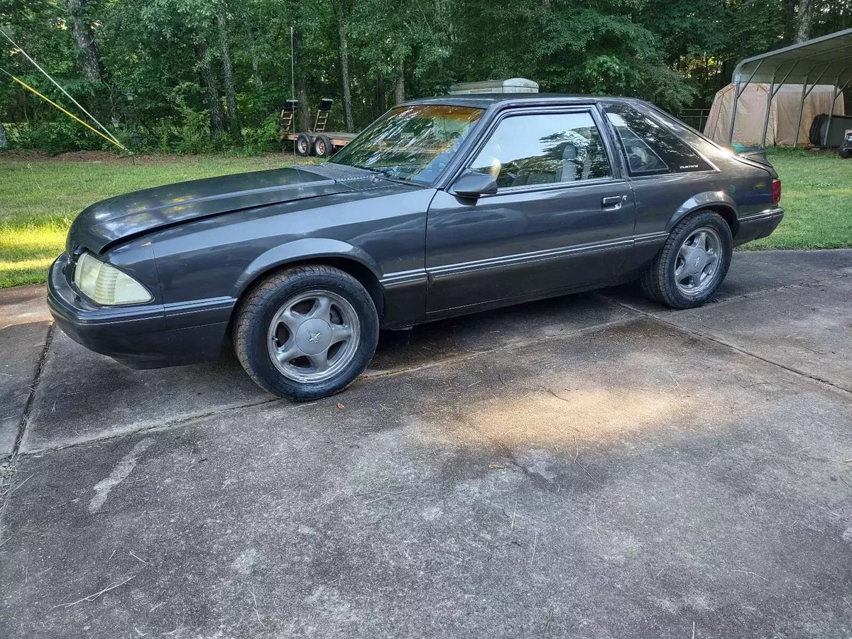 1992 Ford Mustang LX