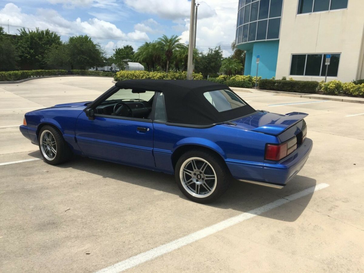 1992 Ford Mustang