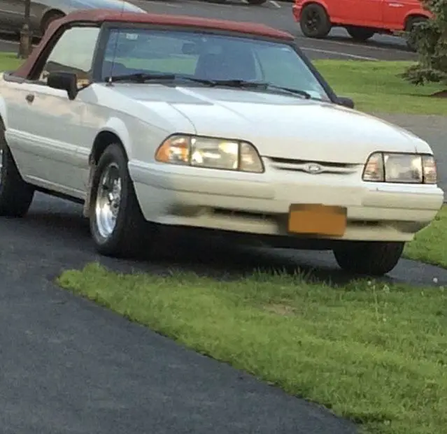 1992 Ford Mustang