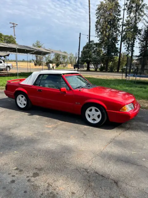 1992 Ford Mustang LX