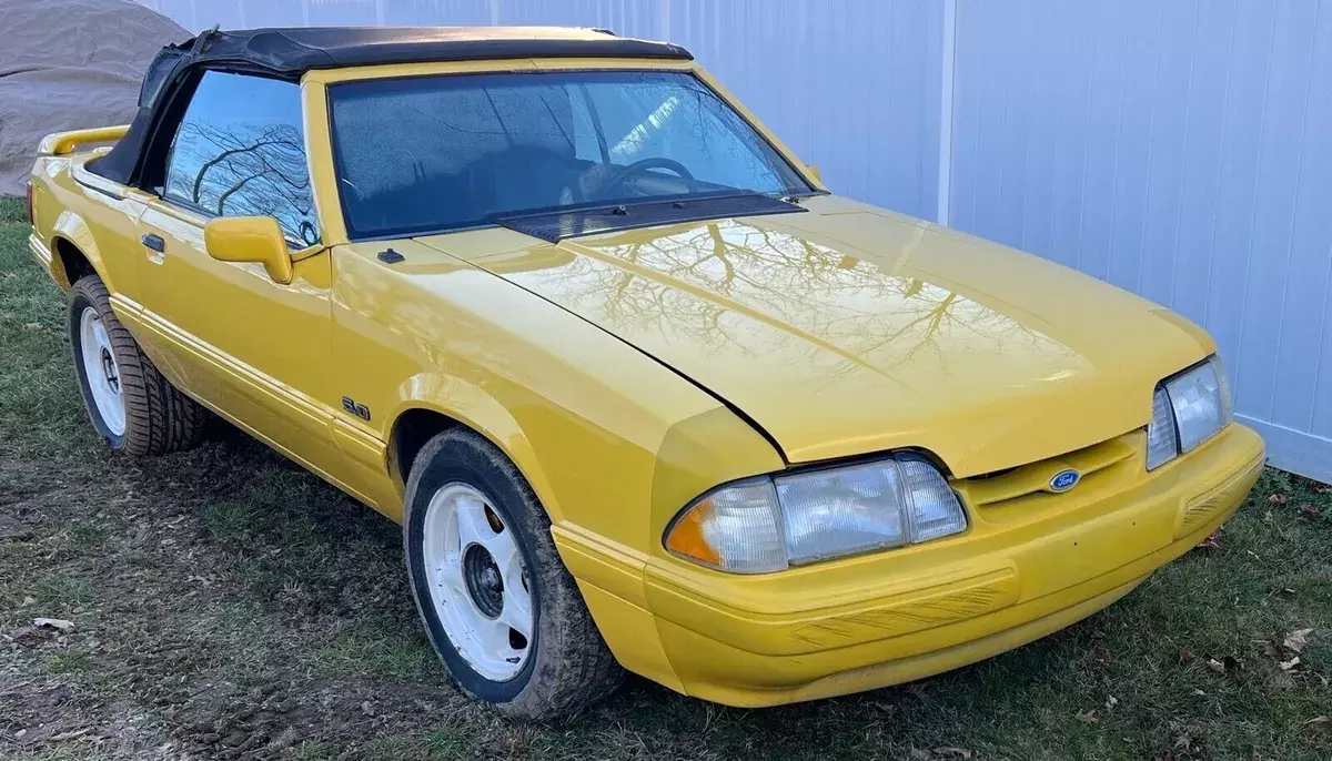 1992 Ford Mustang LX