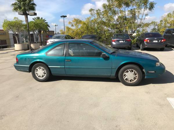 1992 Ford Thunderbird does not apply