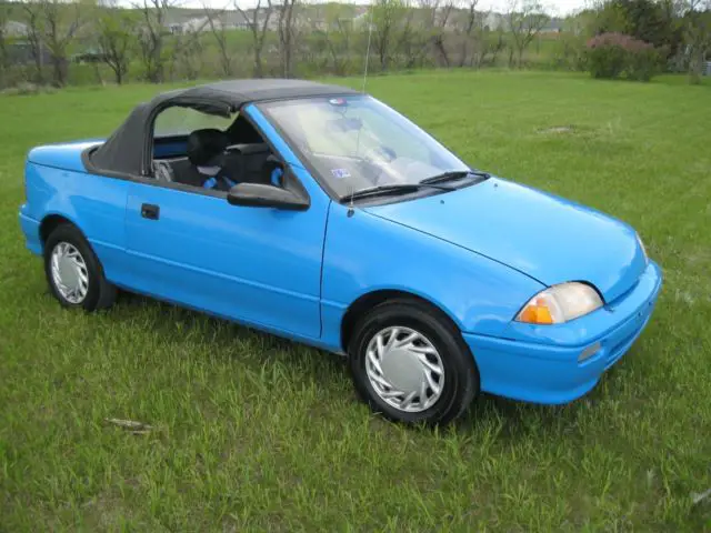 1992 Geo geo metro lsi convertable blue