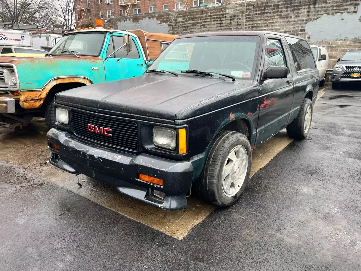 1992 GMC Typhoon