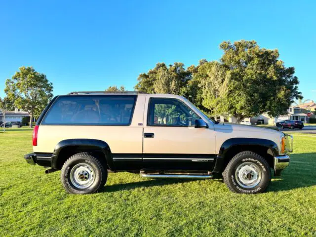 1992 GMC Yukon NO RESERVE AUCTION