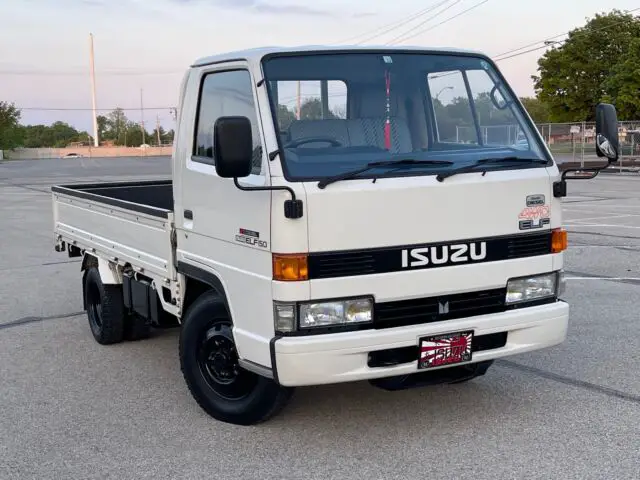 1992 Isuzu Elf