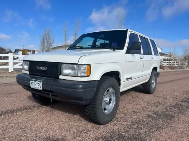 1992 Isuzu Trooper