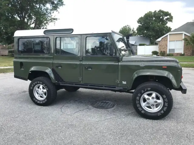 1992 Land Rover Defender County Station Wagon