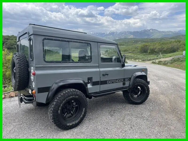 1992 Land Rover Defender