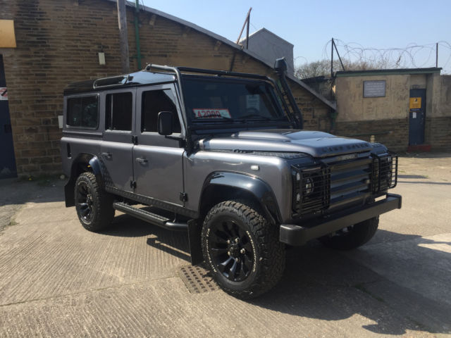 1992 Land Rover Defender County Station Wagon