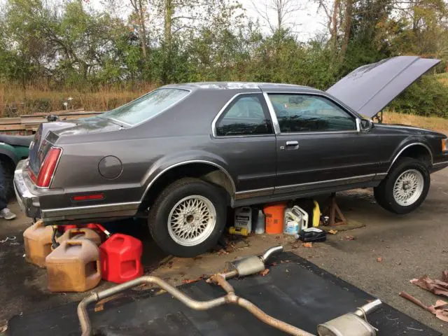 1992 Lincoln Mark Series LSC Sedan 2-Door