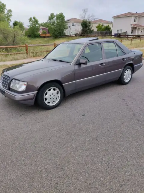 1992 Mercedes-Benz 300D D