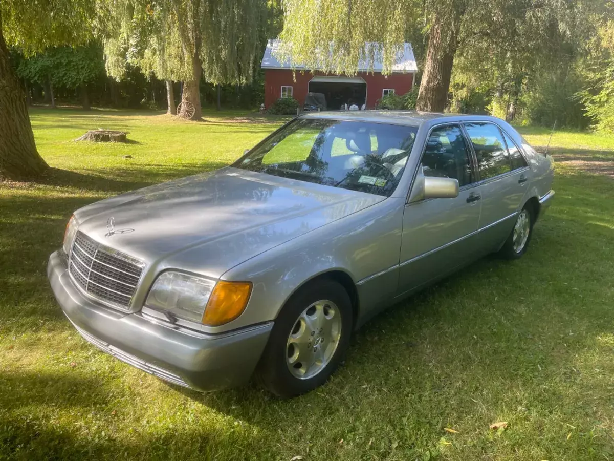 1992 Mercedes-Benz 500-Series